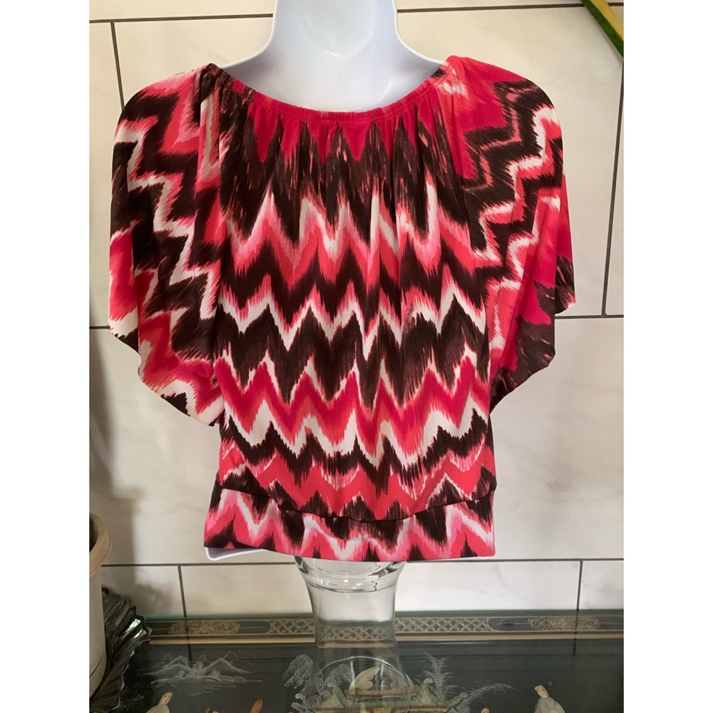Chevron top💓 (2) - Picture 2 of 2